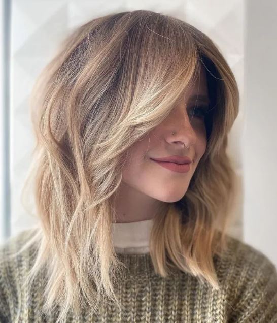 Beachy Hairstyle for Layered Hair