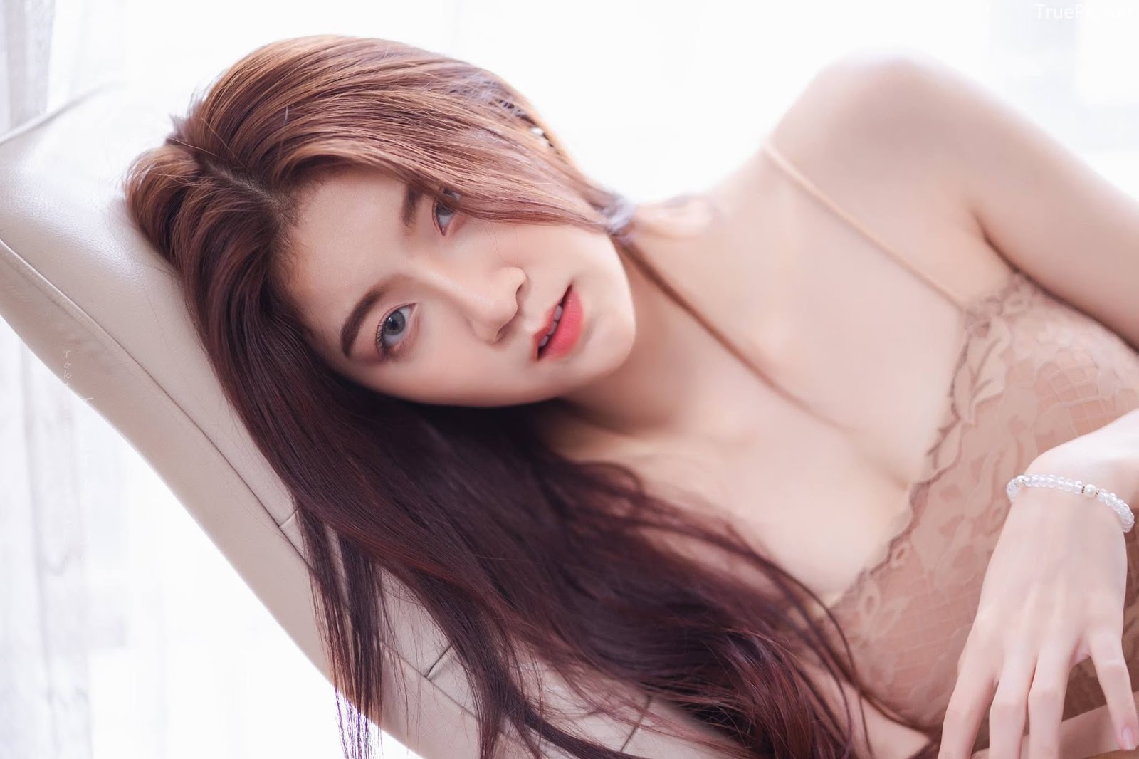 Thailand angel model Sasi Ngiunwan - Beauty portrait photoshoot - Picture 16