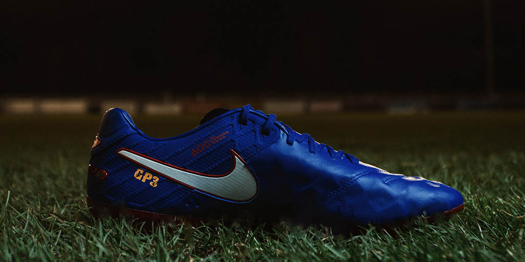 Nike Legend Gerard Piqué Boots - Headlines