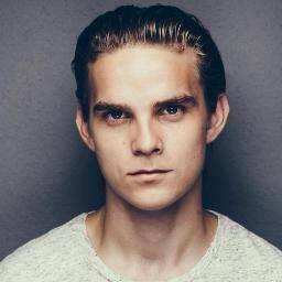 Vikings New Cast Announced The Grown Up Versions Of Ragnar S Sons