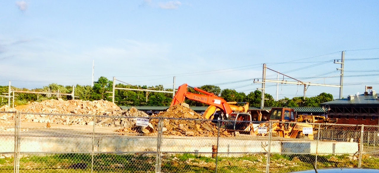 Aberdeen NJ Life Demolition Continues