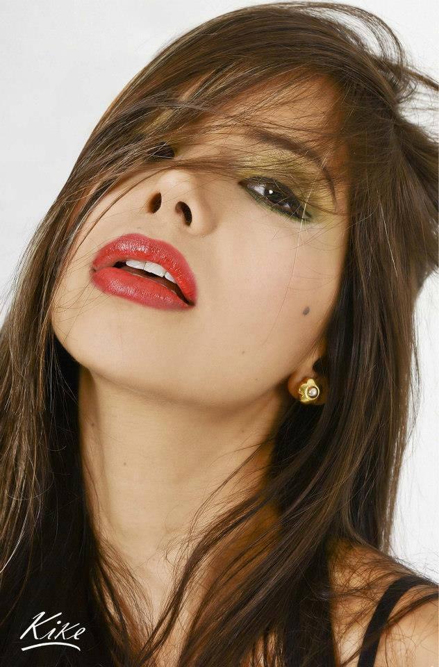 MUJERONES ESPECTACULARES: LORENA OROZCO