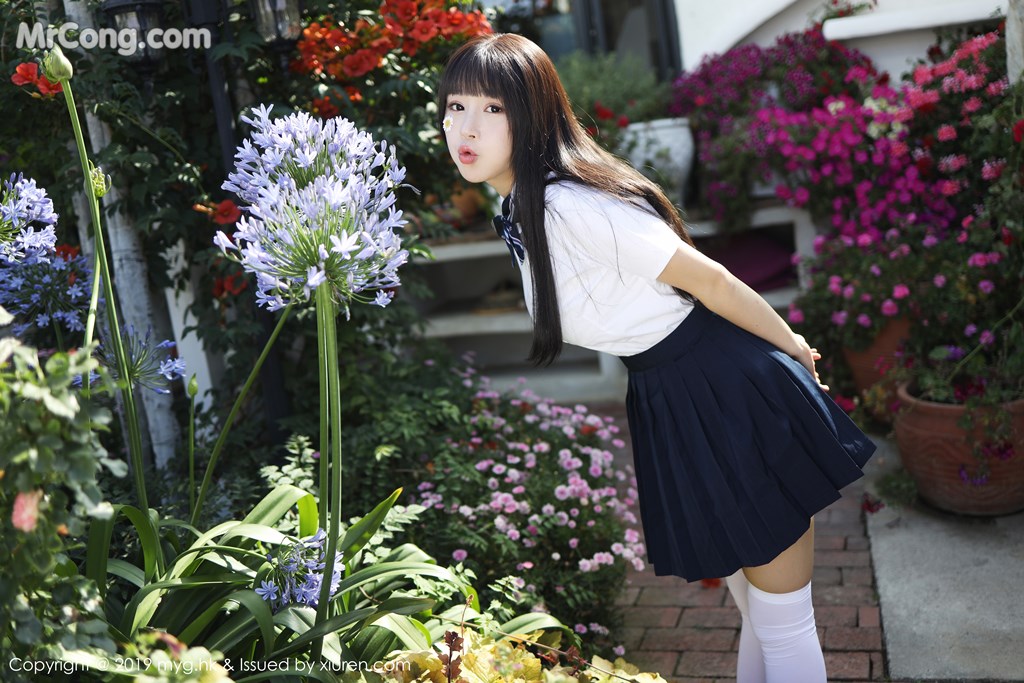 MyGirl Vol.394: Zhu Ke Er (Flower 朱 可 儿) (55 pictures)