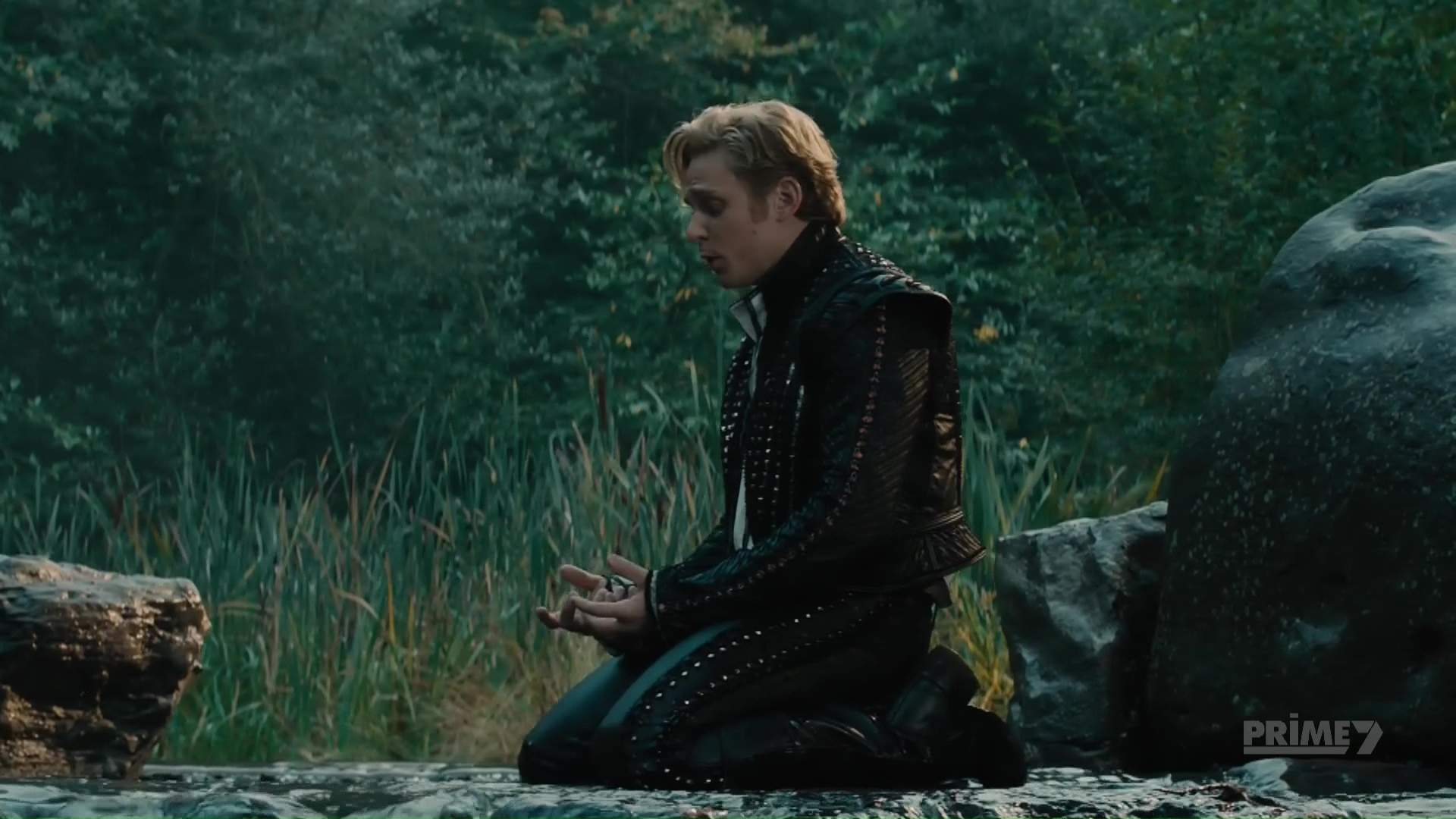 ausCAPS Billy Magnussen in Into The Woods
