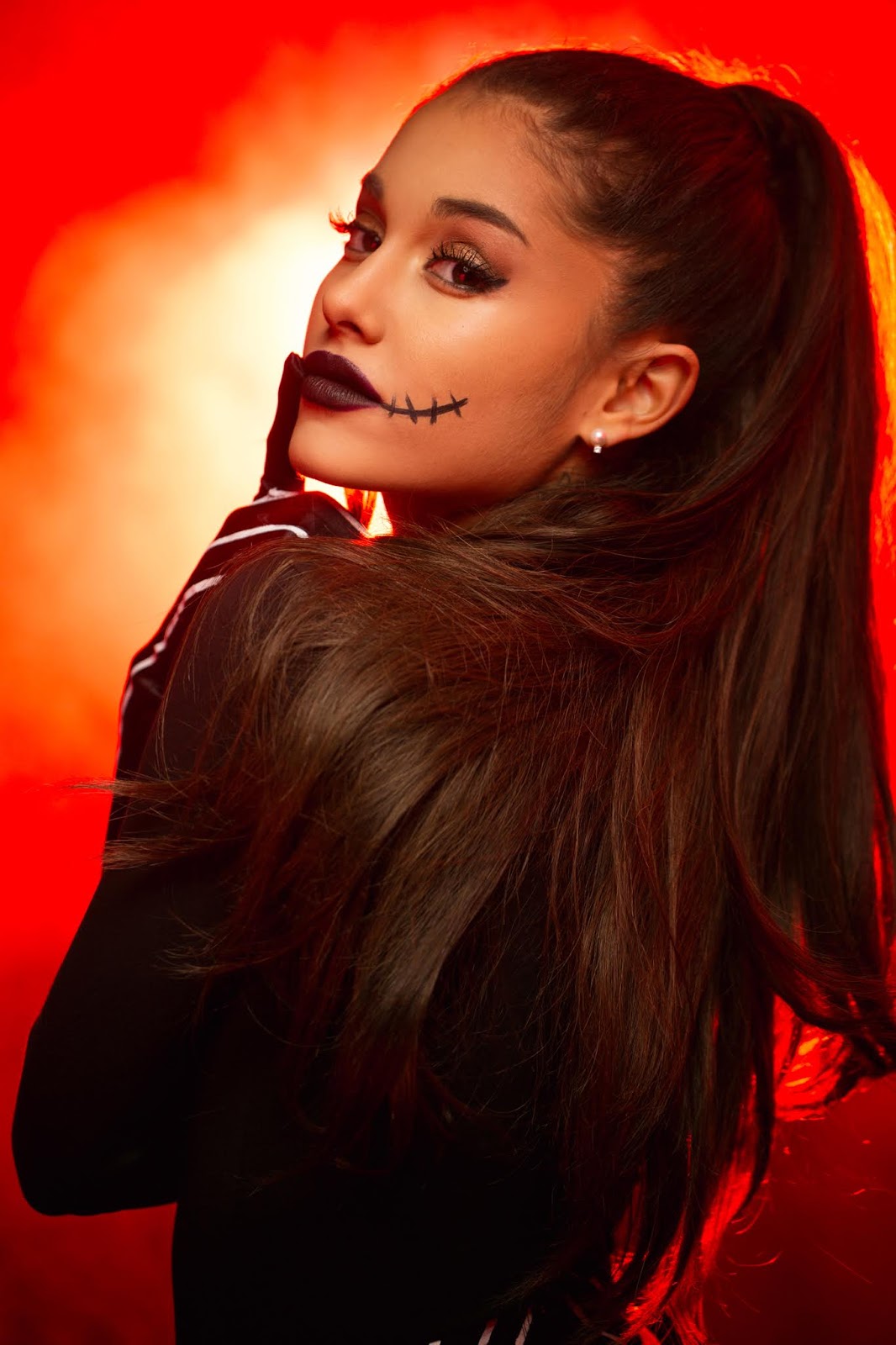 Ariana Grande (Photoshoots) Desktop Wallpapers : International