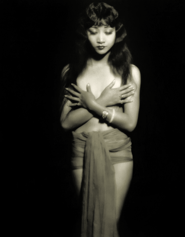 An excluded light - Anna May Wong in Hollywood.