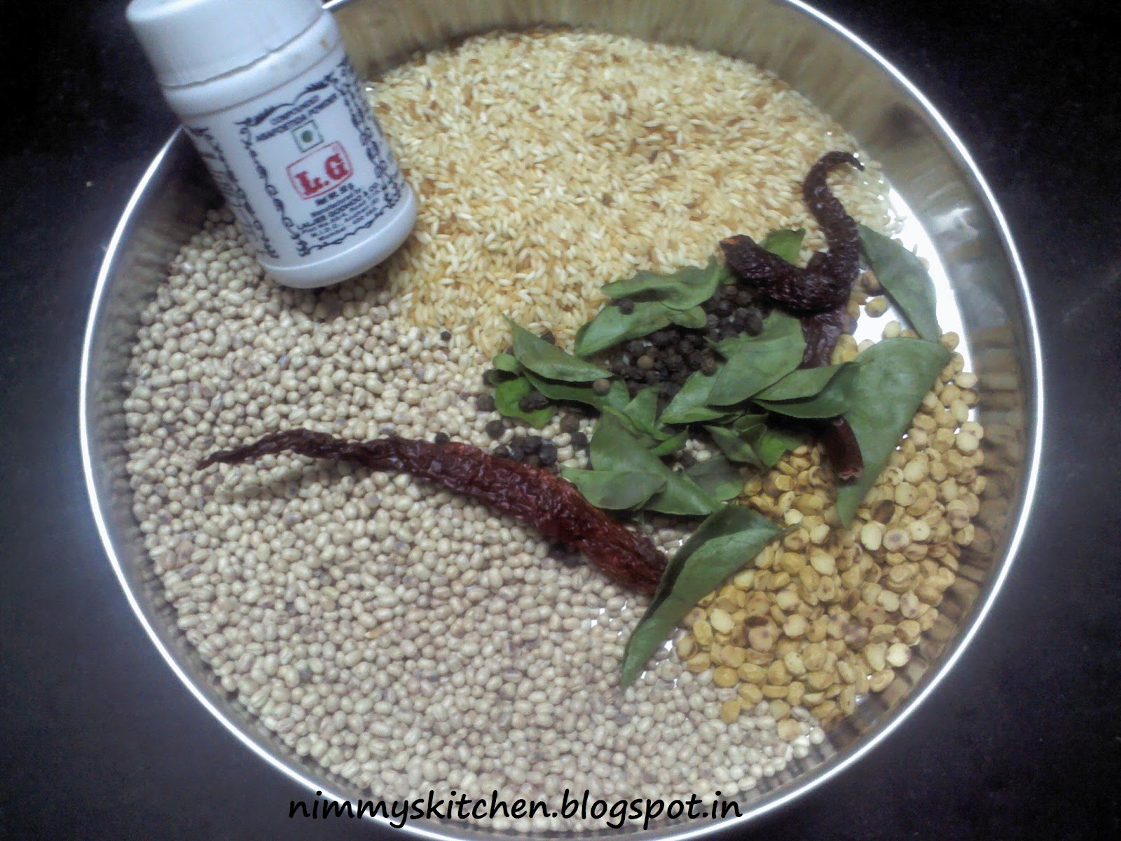 Nimmy's Kitchen: Idli powder (idli podi)