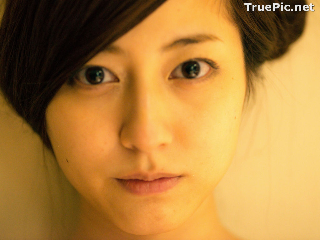 Image Japanese Model and Actress - Yumi Sugimoto - Yumi Mono Chrome - TruePic.net - Picture-39