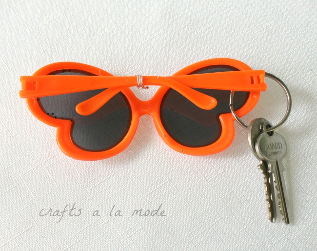 Summer Fun DIY Keychain Crafts a la mode