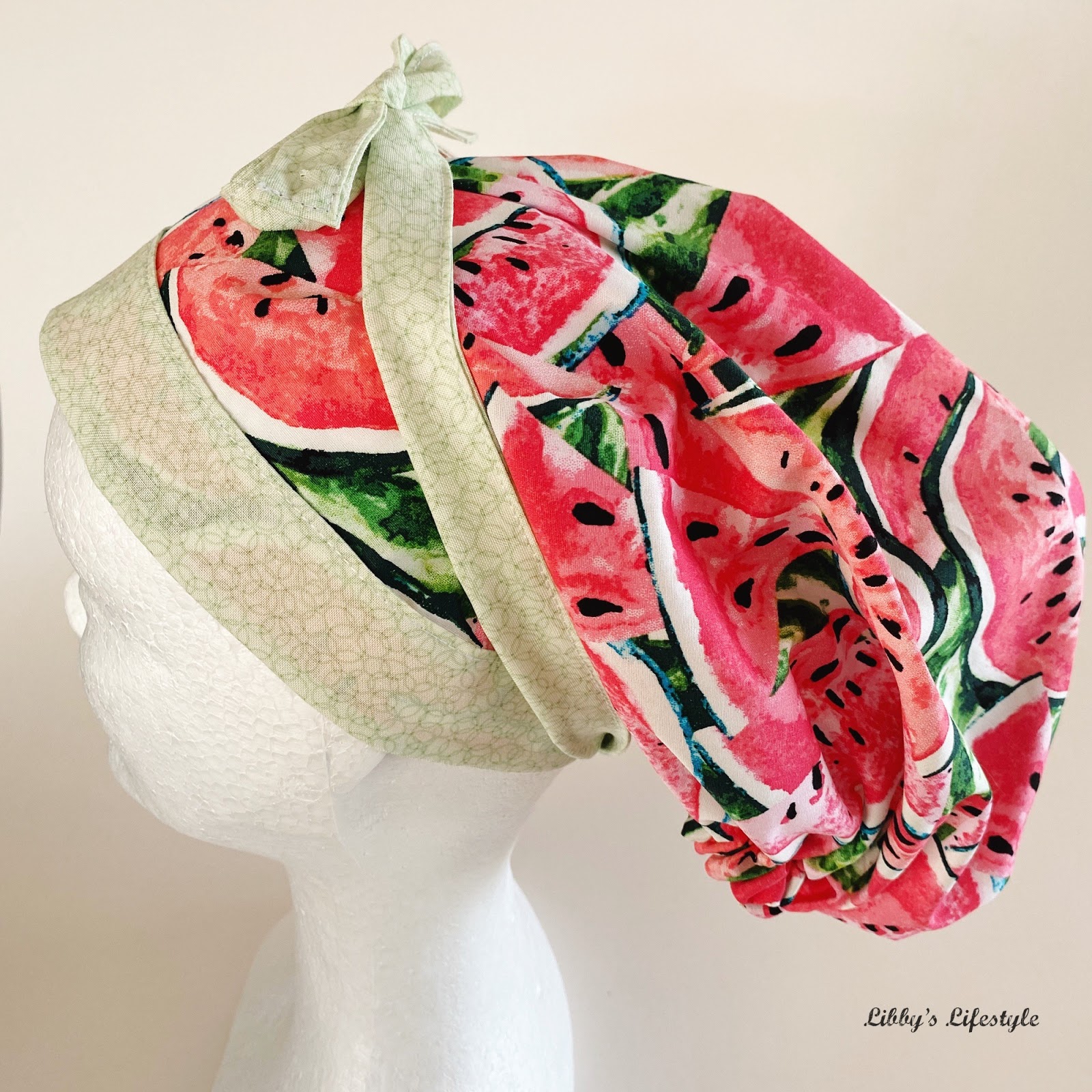 Fat quarter scrub hat tutorial Perfect for the worker with long hair