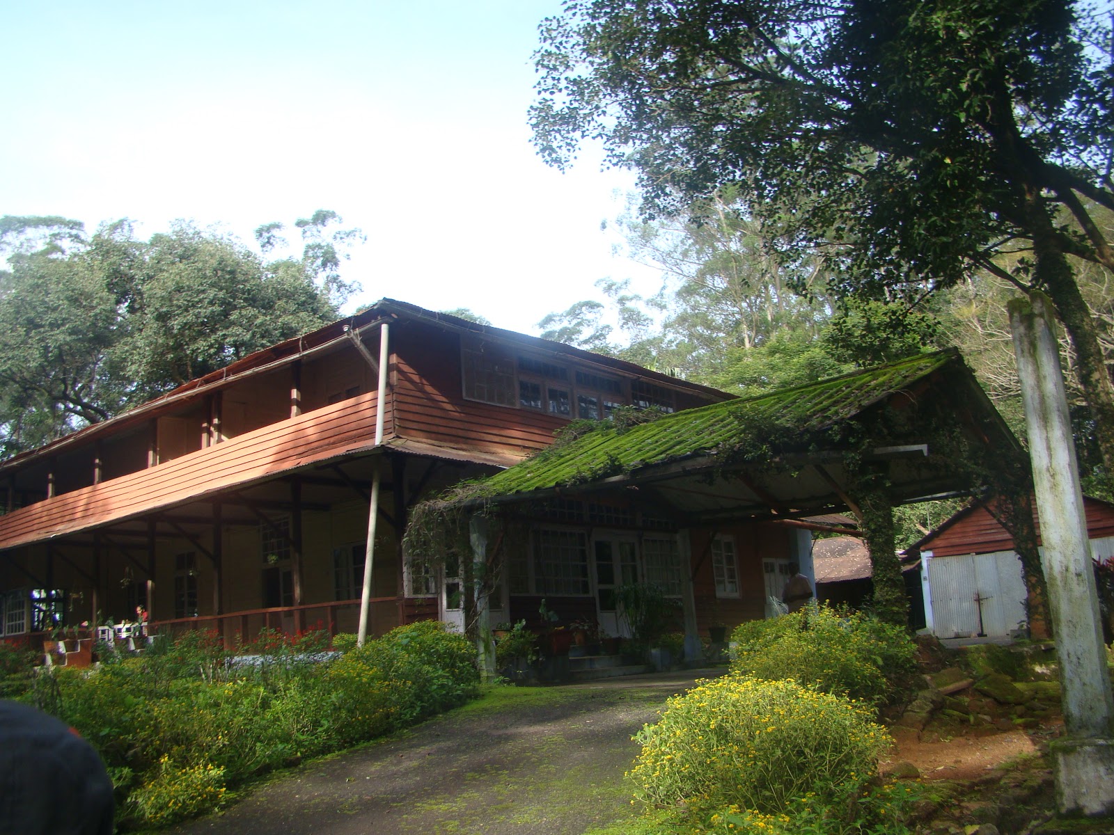 Monica EstateWoodbriar Group Tea Bungalow at Valparai eNidhi India