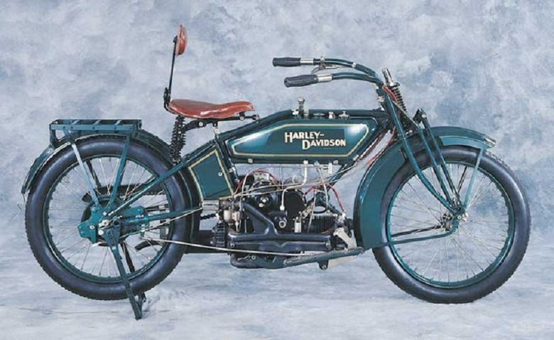 1922 - HARLEY FLAT TWIN - VILLEBREQUIN TRANSVERSAL