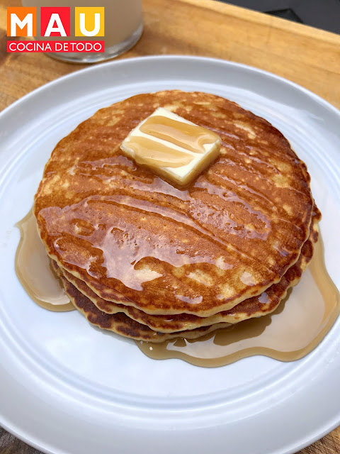 mau cocina de todo receta cornbread cornmeal harina pan hot cakes pancakes arepas maiz dulce