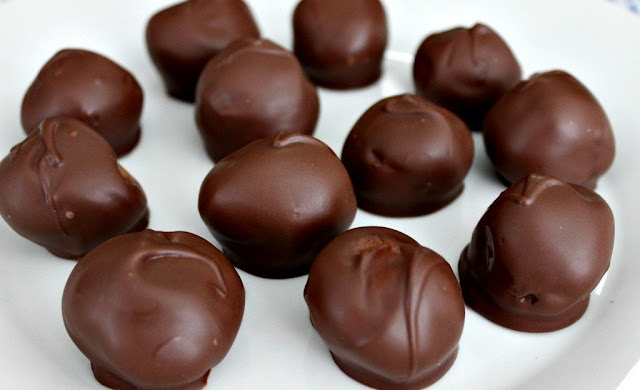 Peanut Butter Balls Dipped In Chocolate
