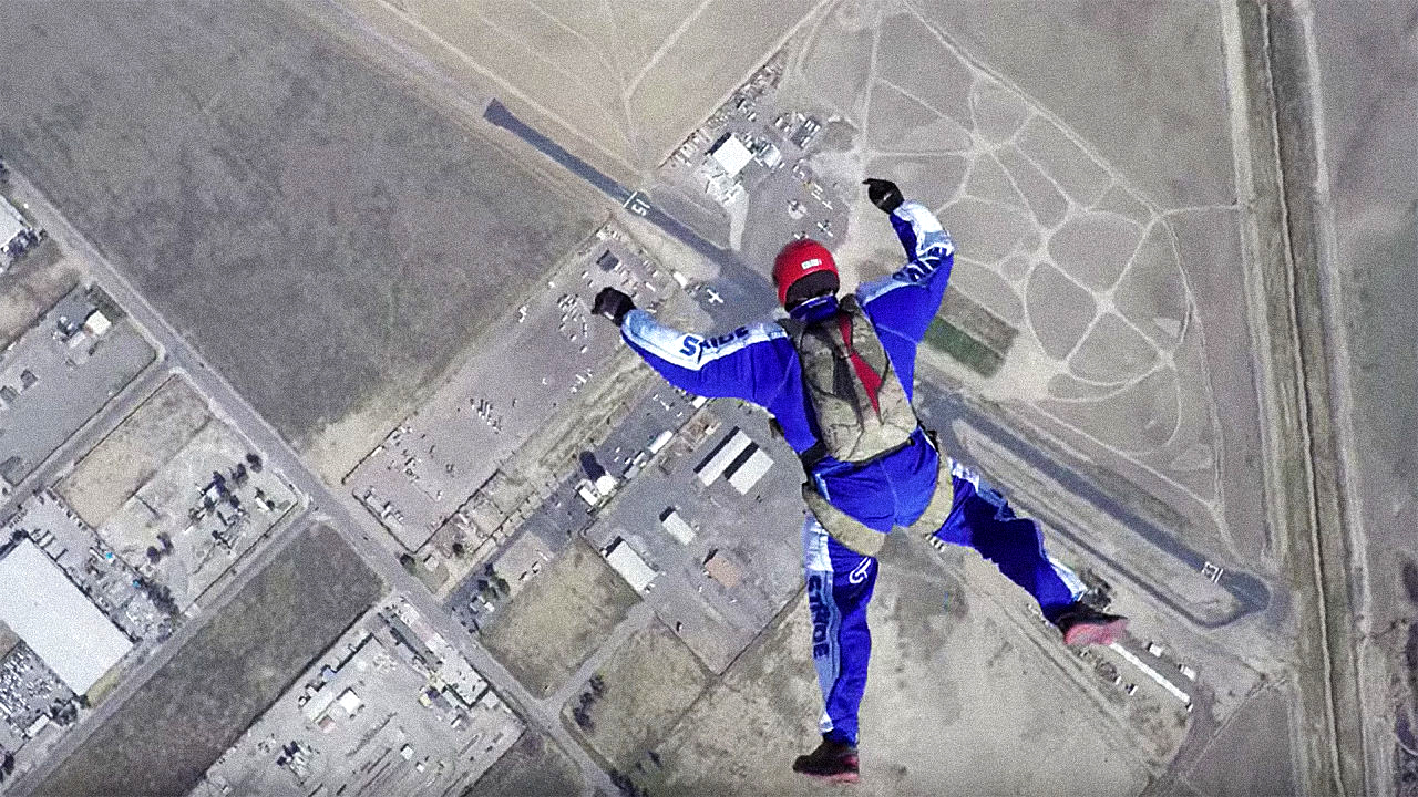 Do You Know? Why Don't Airlines Have Parachutes for Passengers? Arpin