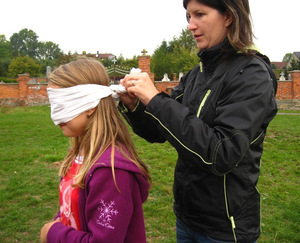 Spiele mit verbundenen Augen 2018