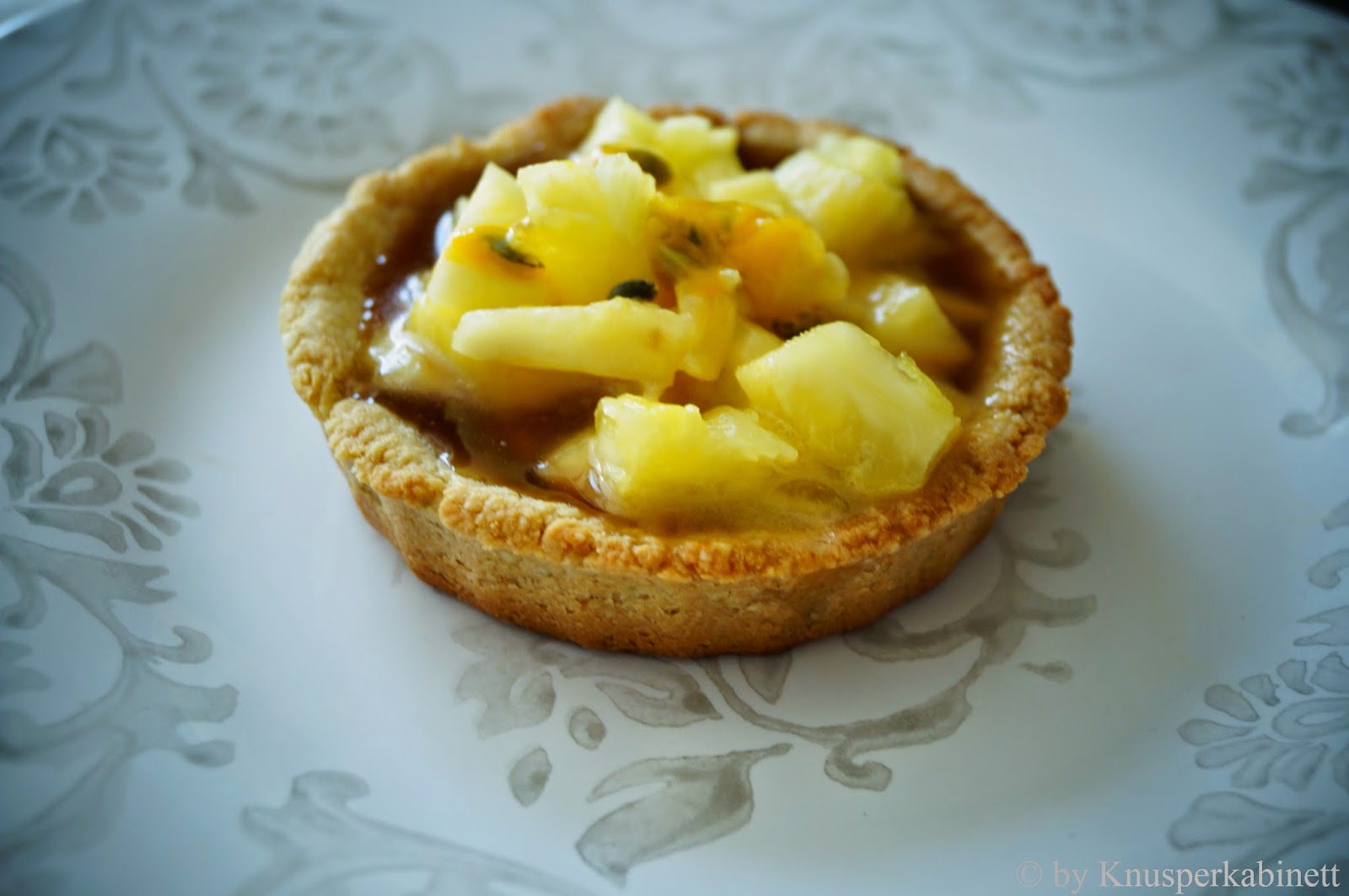 Knusperkabinett: glutenfreie und vegane Cashew-Karamell-Törtchen mit ...