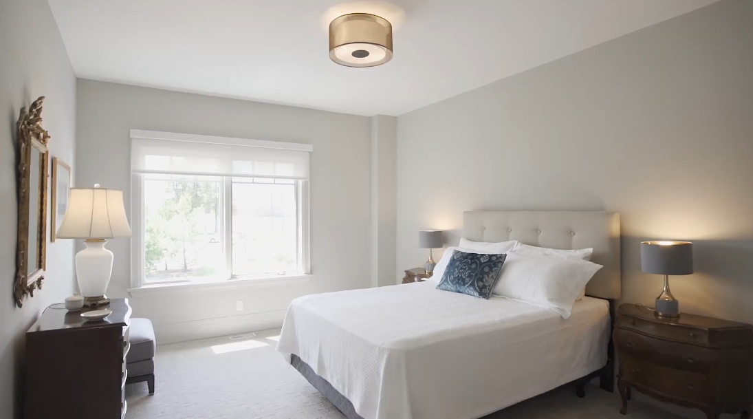28 Interior Design Photos vs. 101 Georgian Bay Ln, The Blue Mountains, ON