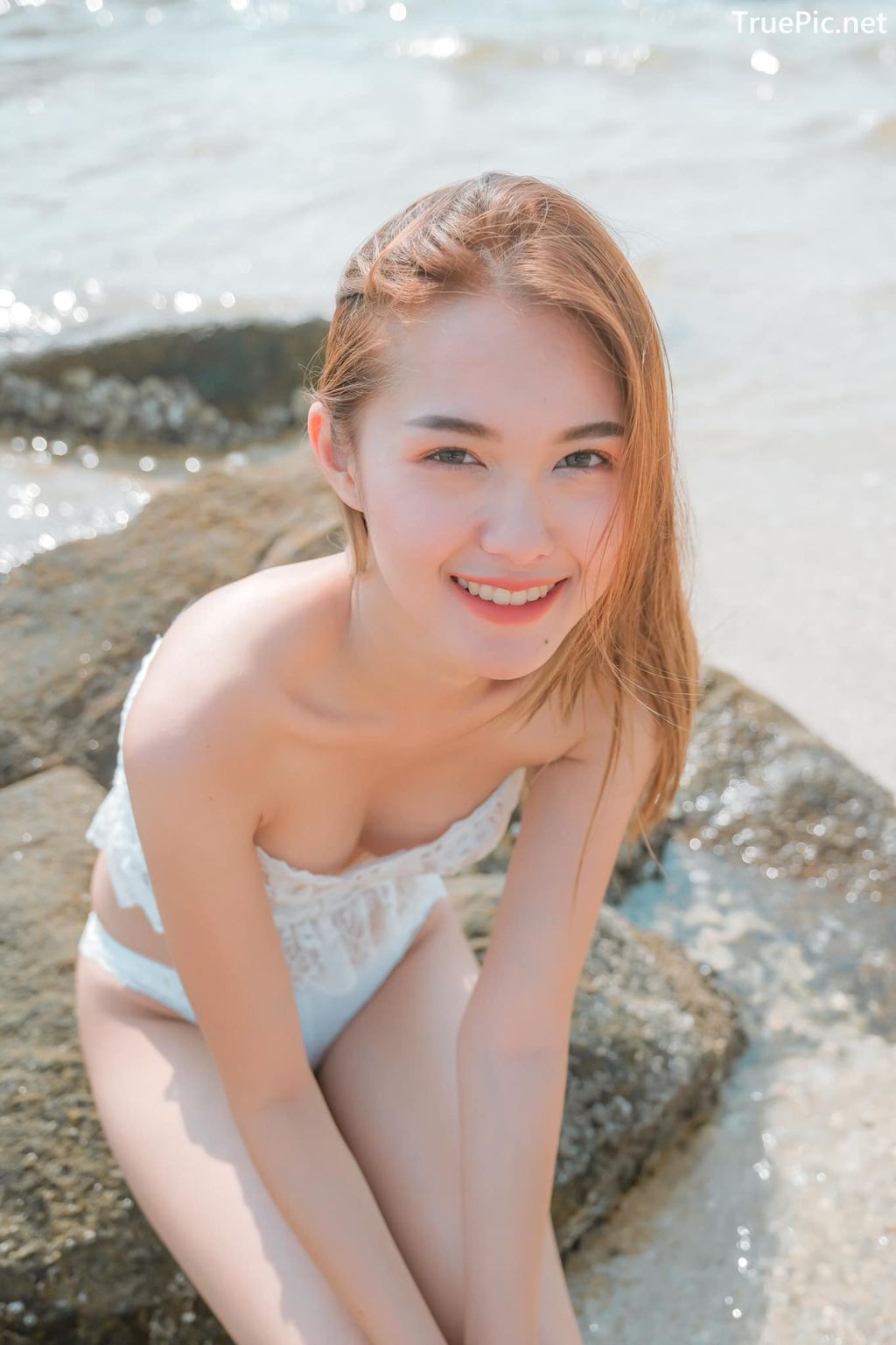 Image-Thailand-Model-Pitcha-Srisattabuth-White-Lace-Bikini-TruePic.net- Picture-42
