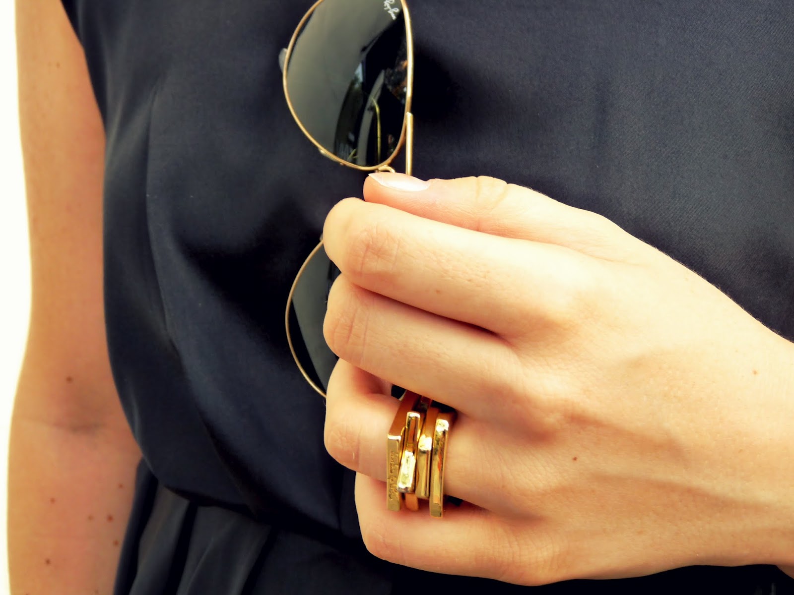 SHOW YOUR BACK THEULIFESTYLE Sojuls Blog