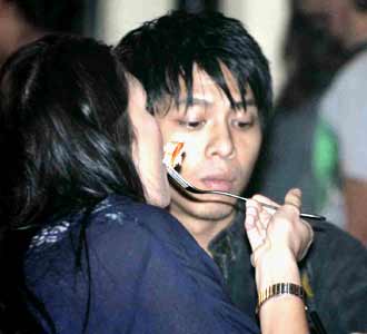 foto hot dan gosip selebritis: LAGU BARU ARIL DENGAN LUNA MAYA.. HOT