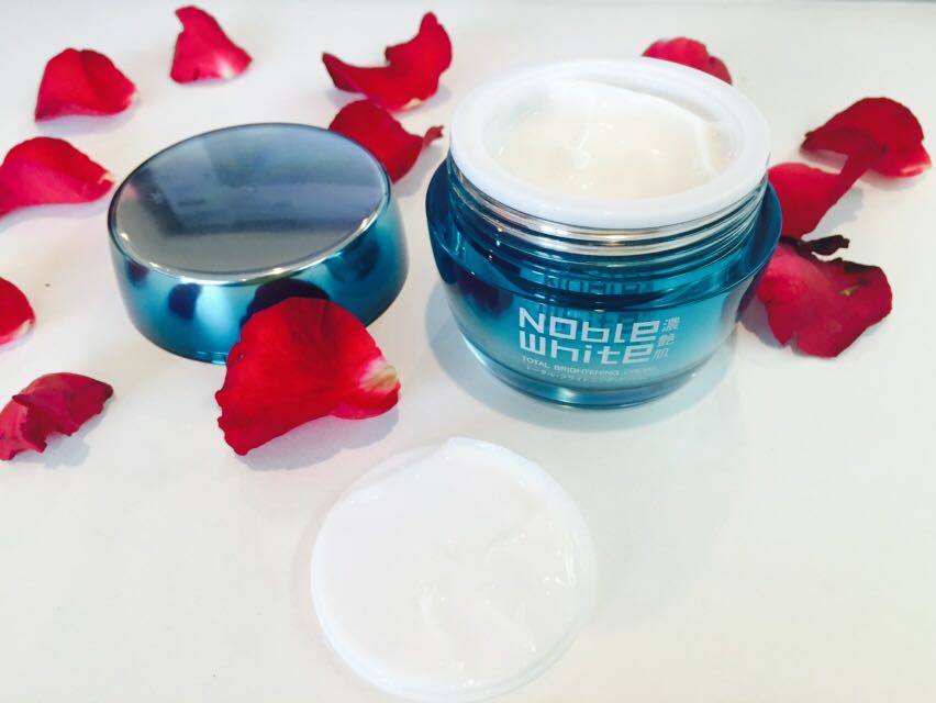 ผลการค้นหารูปภาพสำหรับ Noble White Superior Luminous Concentrate