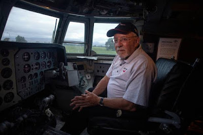 XDNN2ZF4DVCURKIDCR2VIZEIEM Tripulación recuerda 40 años después el día en que un OVNI fue visto en Kaikōura