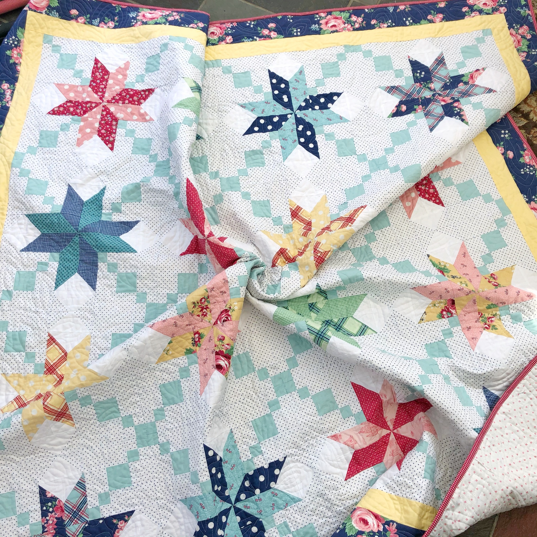 Riley Blake Designs Project Tour Notting Hill And Free Ruthie Quilt Pattern