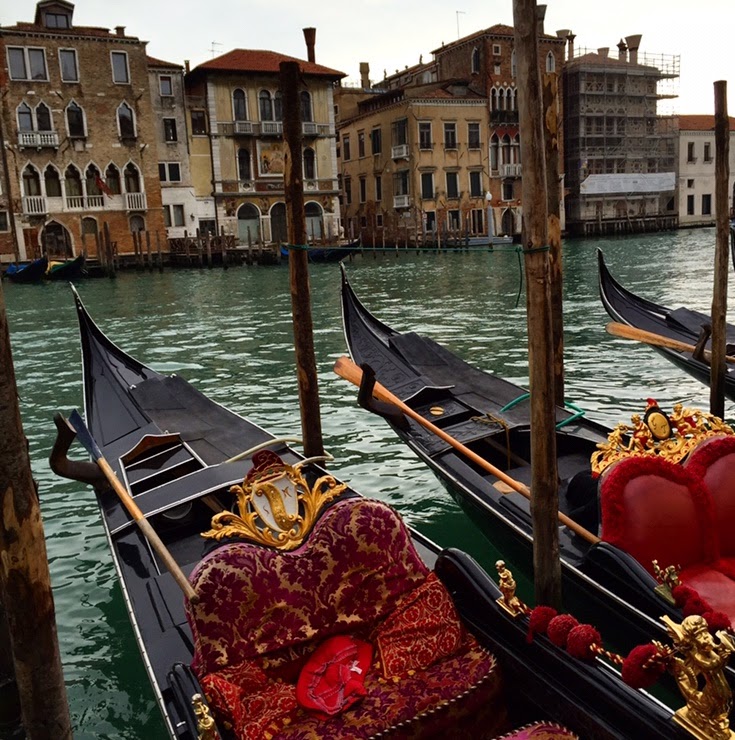 TRAVIATAS GONDOLARES O GONDOLEIRO DO AMOR