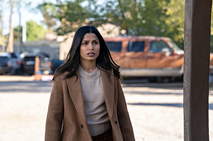 Рецензия на фильм «Посторонние» (Intrusion) - свежий эксклюзивный триллер Netflix - Кадр из фильма №2 Рецензия на фильм «Посторонние» (Intrusion) - свежий эксклюзивный триллер Netflix - Кадр из фильма №2