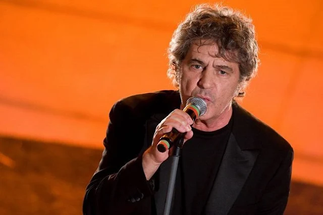 Detailed Fausto Leali Torna A Sanremo: Per Lui Il Premio Alla Carriera Photo in HD Detailed Fausto Leali Torna A Sanremo: Per Lui Il Premio Alla Carriera Photo in HD