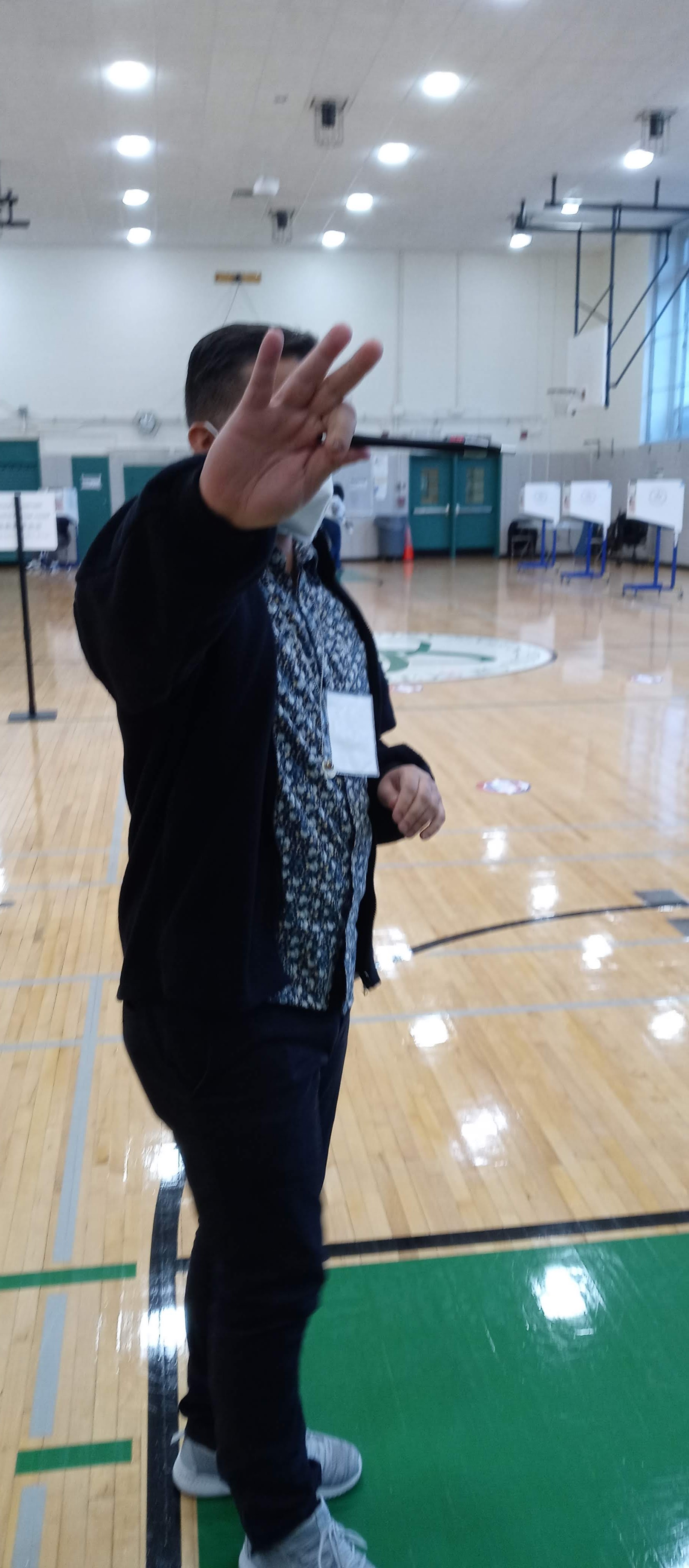 Problems at the Bronx Science High School Early Voting poll site The