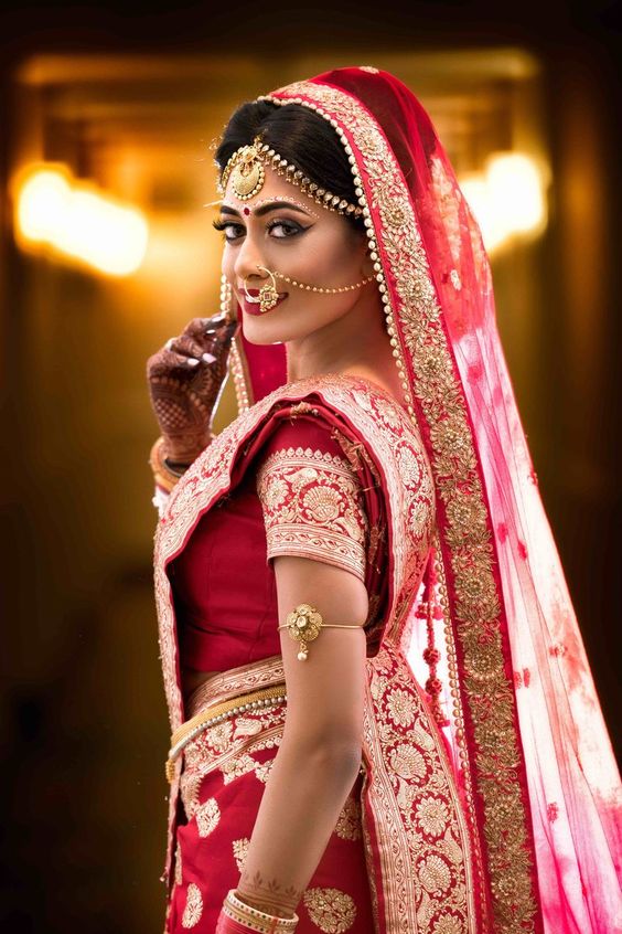 Portrait of an Indian bride posing with her husband in background, Stock  Photo, Picture And Royalty Free Image. Pic. PNT-PIRF-20121215-JH0895 |  agefotostock