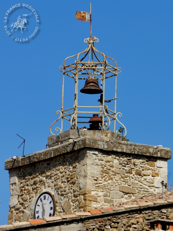 LA FRANCE MEDIEVALE SAINTECECILELESVIGNES (84) Tours et remparts