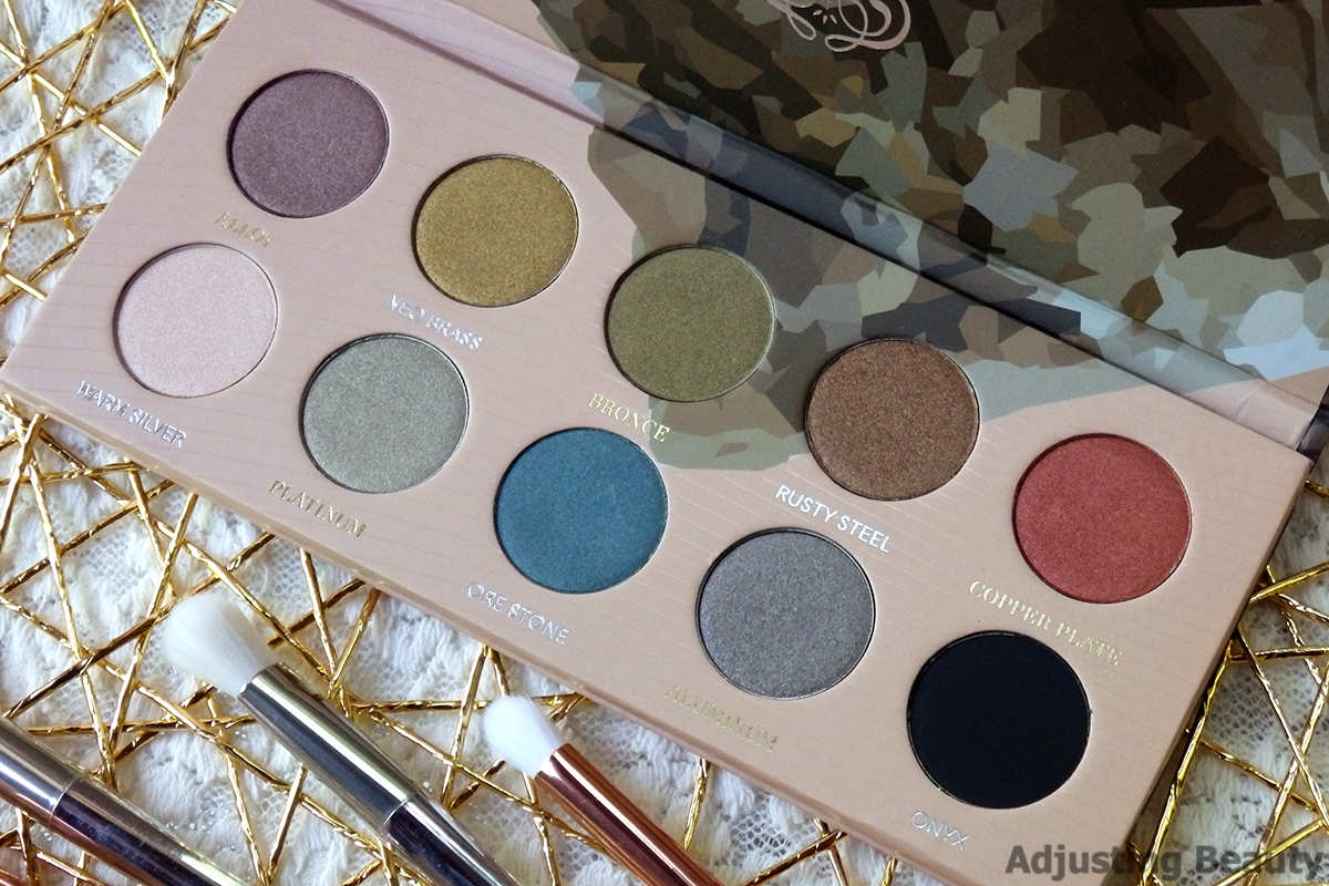 Review Zoeva Mixed Metals Eyeshadow Palette Adjusting Beauty