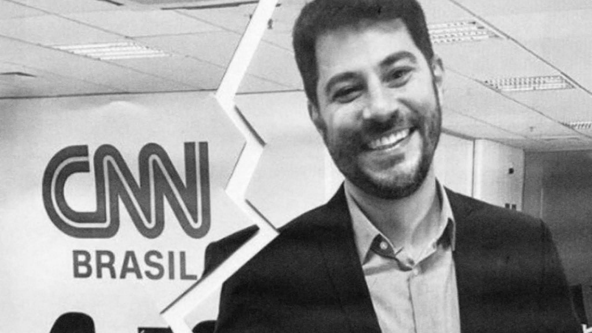 Evaristo Costa revela que descobriu que foi demitido da CNN pela televisão