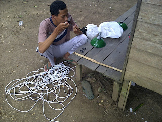 merakit lampu otomatis