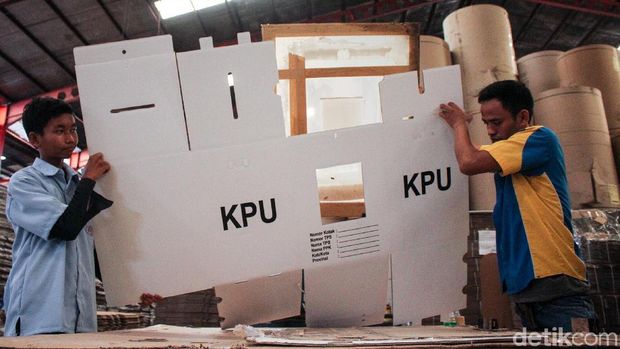 Kotak Suara dari Kardus Disoal, Tim Prabowo: Daun Pisang Sekalian Kotak Suara dari Kardus Disoal, Tim Prabowo: Daun Pisang Sekalian