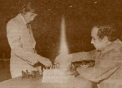 Anatoly Kárpov en Tortosa en 1976