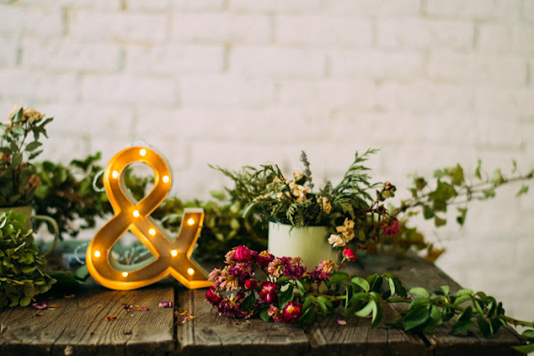 Letra de luces cartón diy