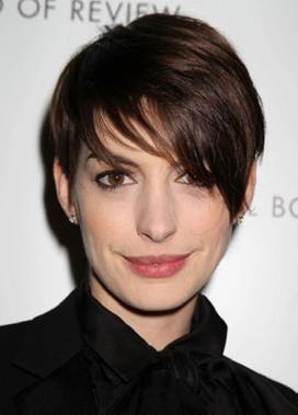 Best Things in Beauty: Anne Hathaway at the National Board of Review Gala