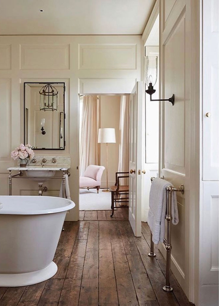 Colour Inspiration | Moodboard 09.20: Warm September Neutrals