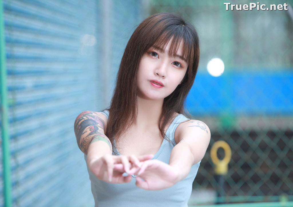 Image Taiwanese Lovely and Sexy Girl – 泱泱 - Low Top and Jeans Pants - TruePic.net - Picture-42