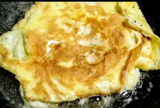 Fried omlet for triple rice recipe