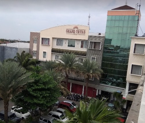 Detail Hotel Grand Tryas Cirebon - Brrrwisata.com