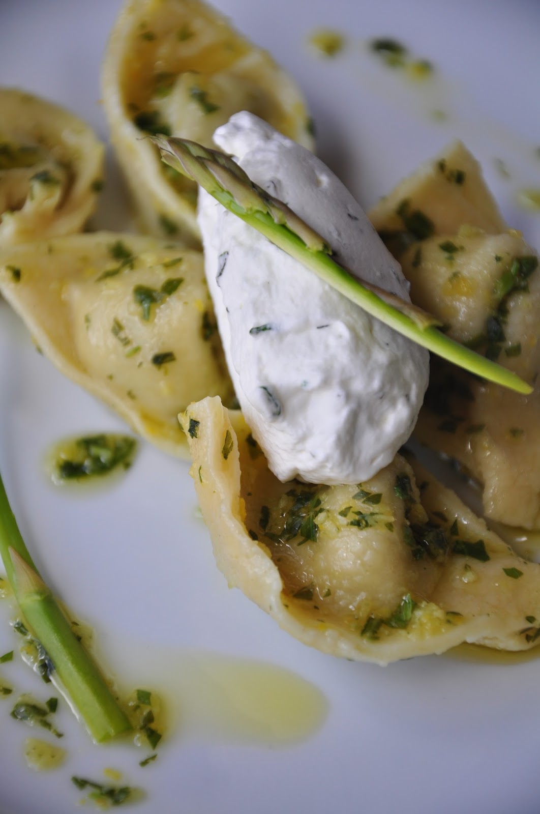 Asparagus tortellini with tarragon gremolata, olive oil and lemon and