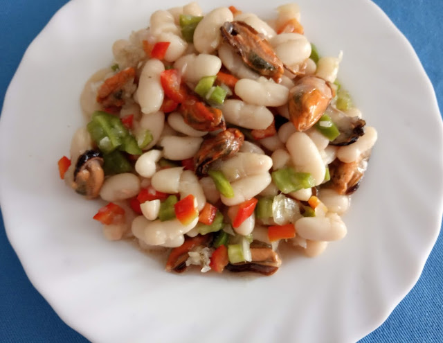 Ensalada De Judías Blancas Y Mejillones