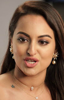 Hindi Actress Sonakshi Sinha Face Close Up Pictures (2)