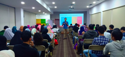 Foto sesi pemaparan dari Gapura Digital