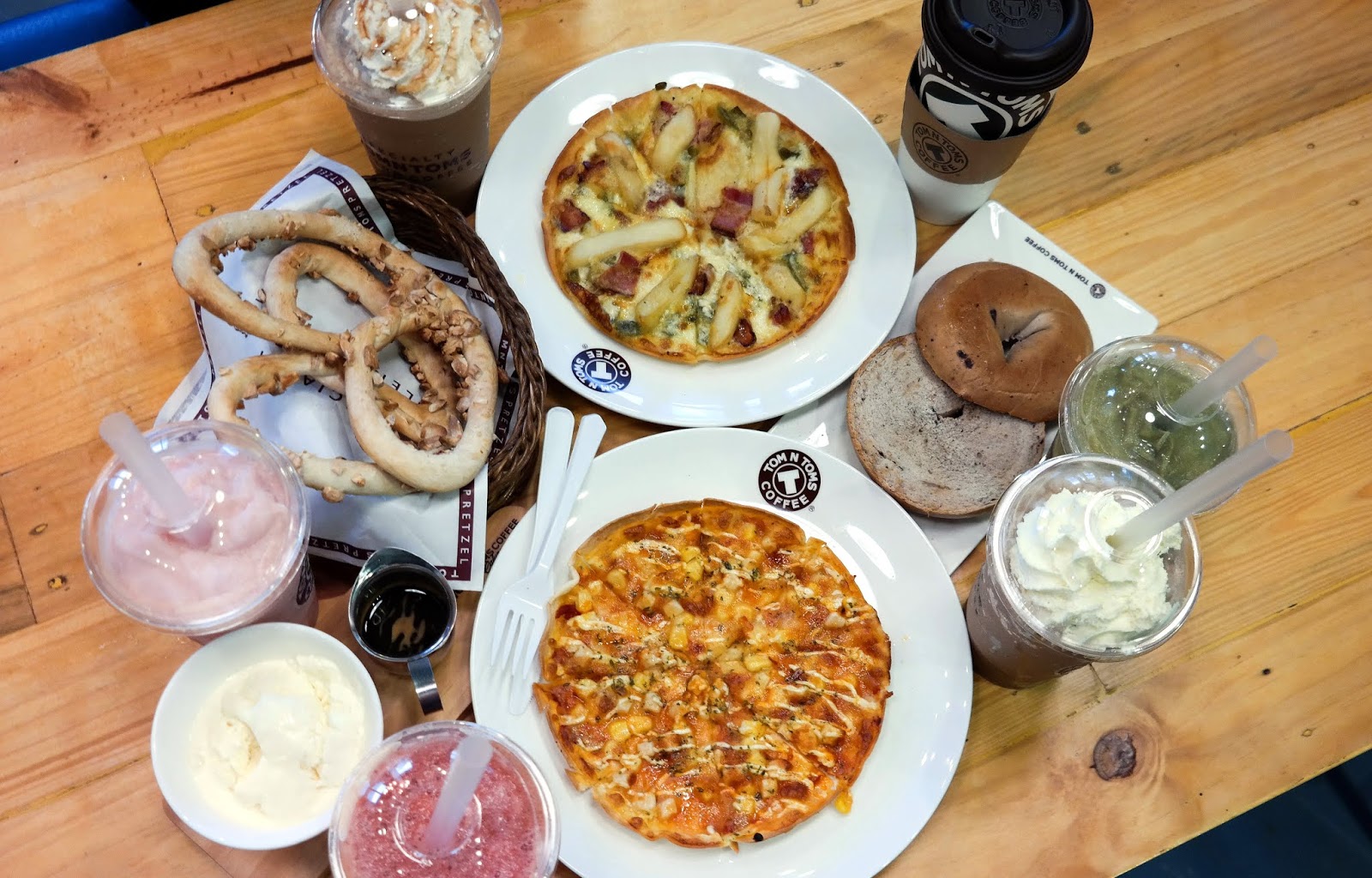 Sand Under My Feet Tom N Tom's Korean Wave of Coffee